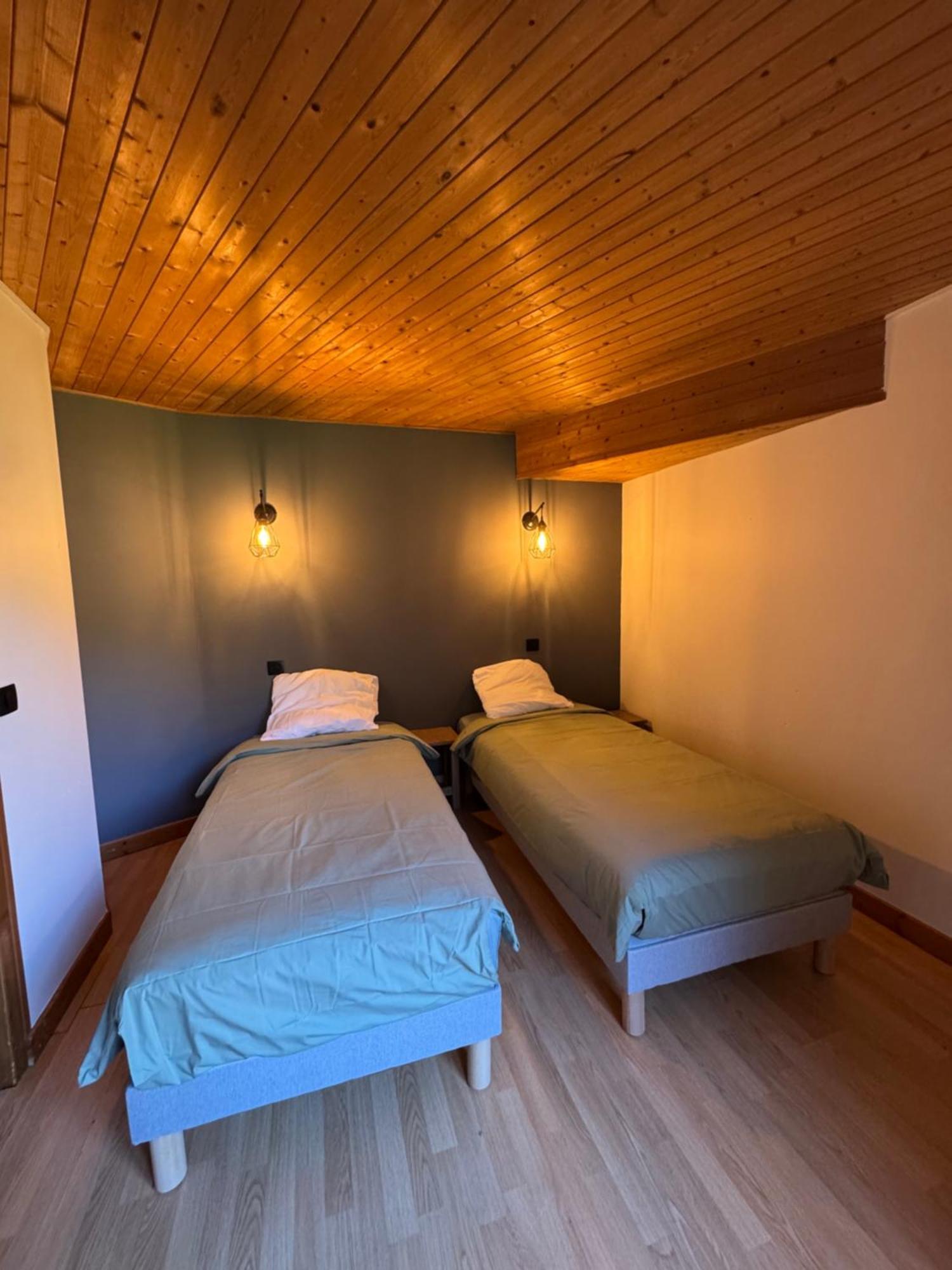 Auberge de jeunesse L'Ardesia à Morzine Extérieur photo