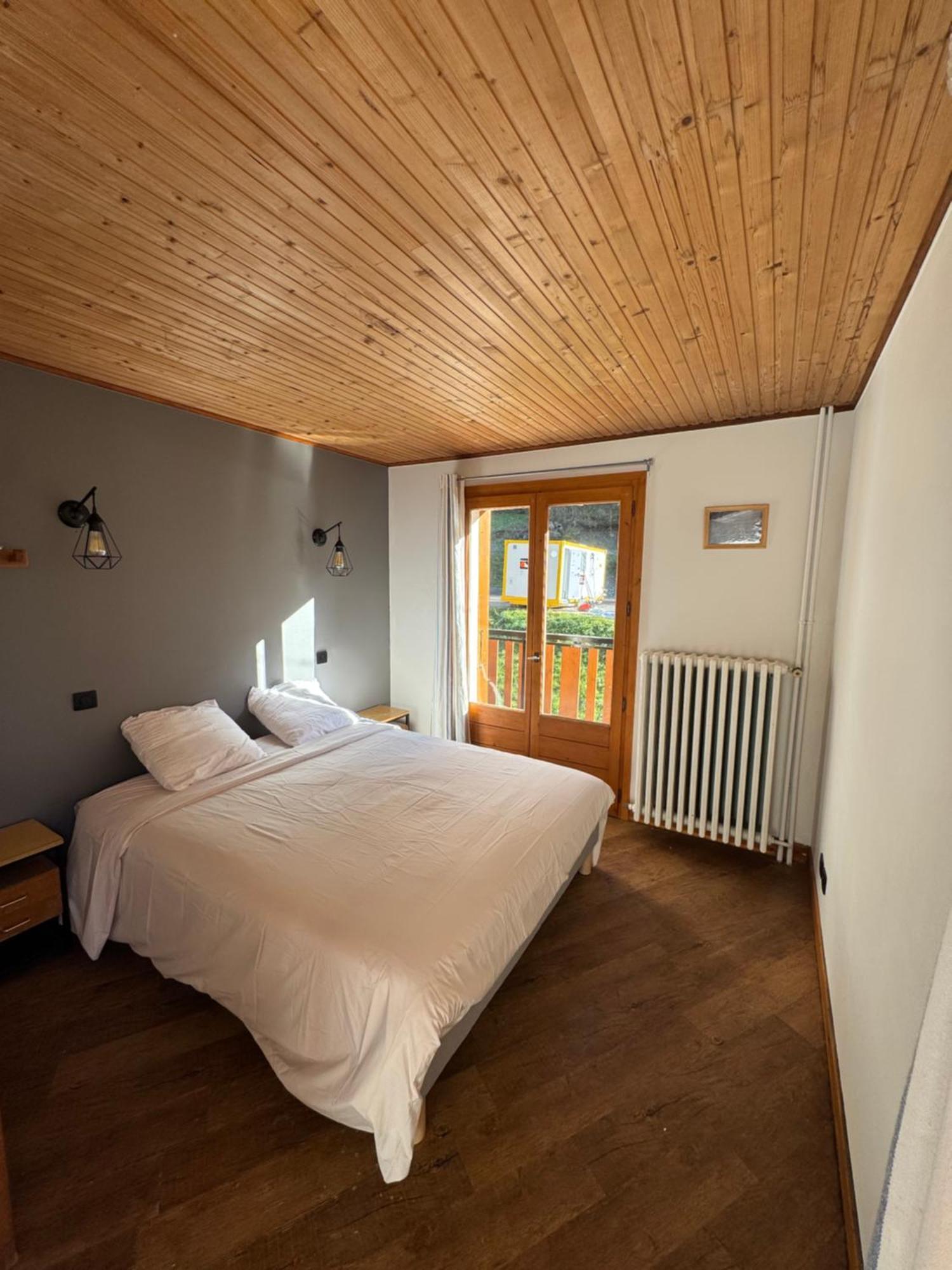 Auberge de jeunesse L'Ardesia à Morzine Extérieur photo